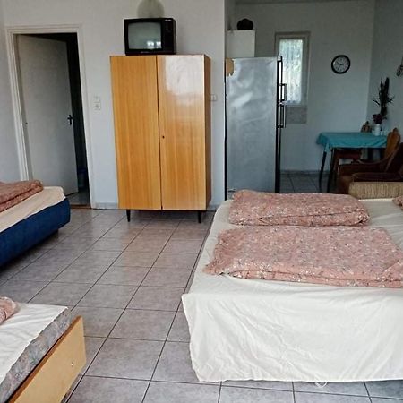 Badacsonyi Magan Szallas Badacsonytomaj Buitenkant foto
