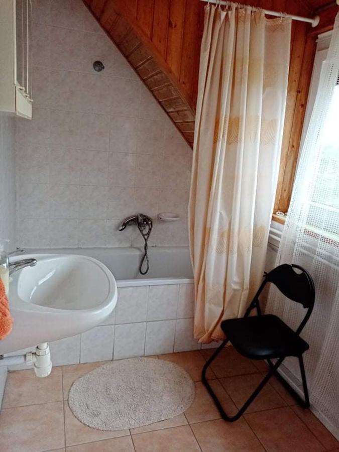 Badacsonyi Magan Szallas Badacsonytomaj Buitenkant foto